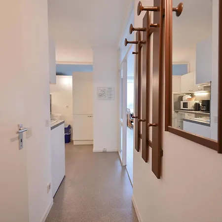 Nebel 3-6-3 Apartment